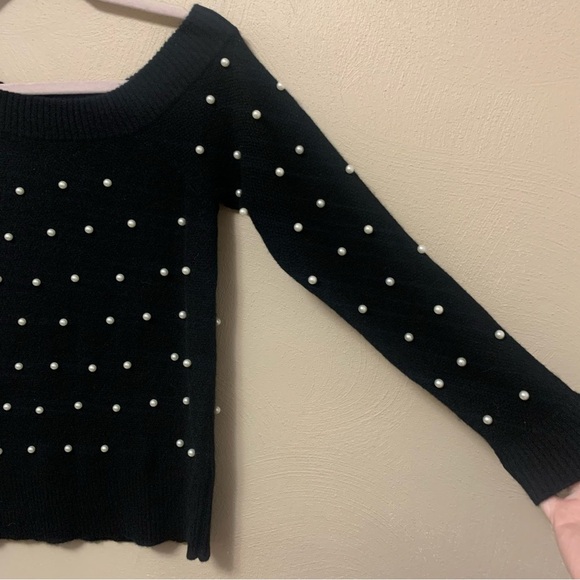 Charter Club Cashmere Pearl Embellished One-Shoulder Sweater Size Small NWT New - Picture 4 of 10